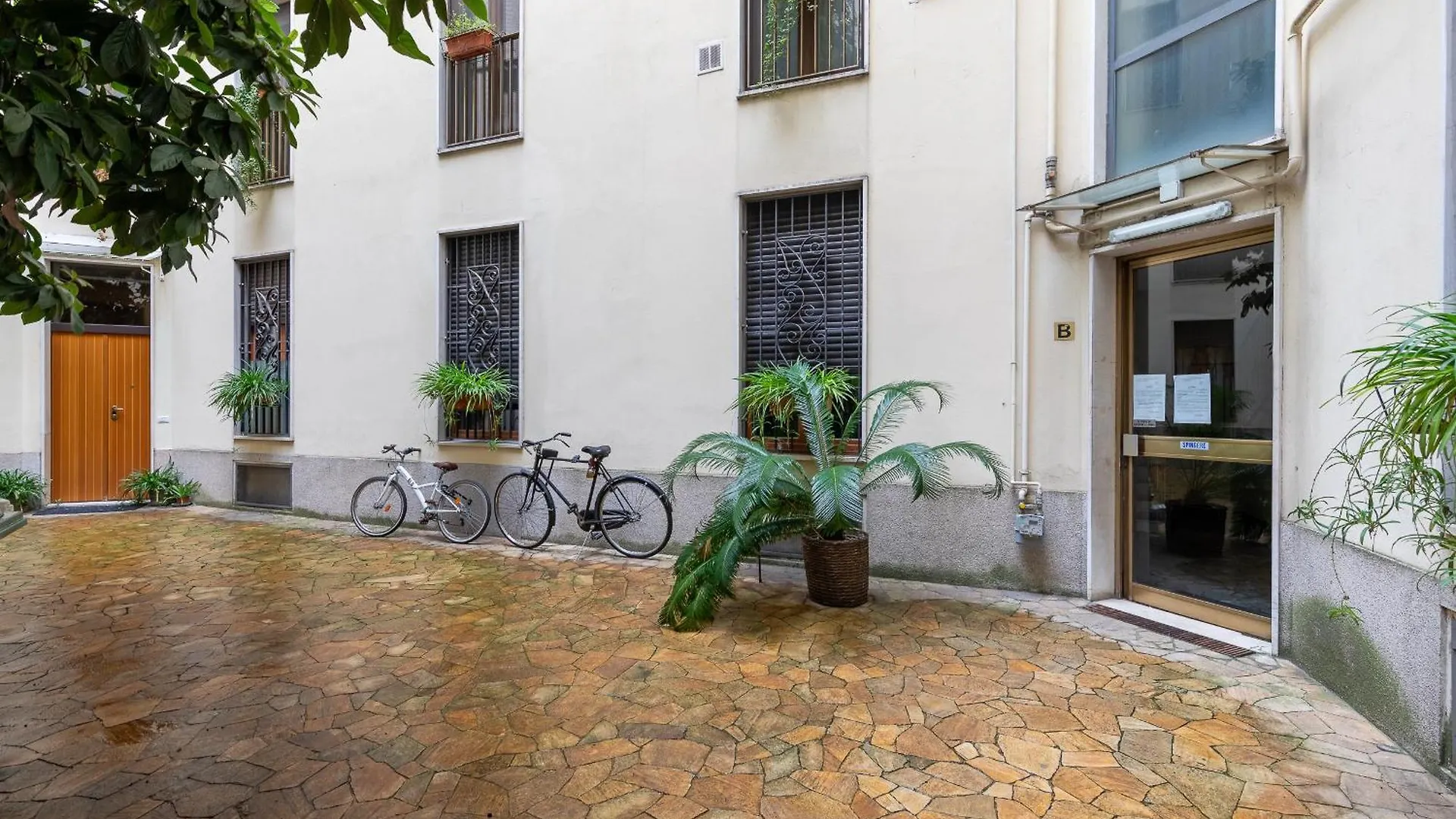 Eutropia - Ampio Appartamento In Porta Venezia Milan Italy