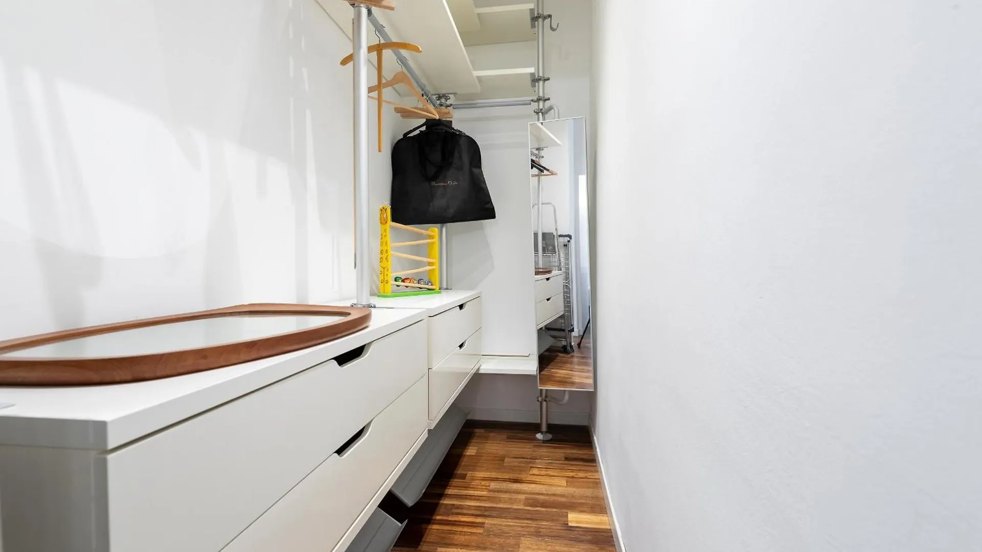Apartment Eutropia - Ampio Appartamento In Porta Venezia Milan Italy